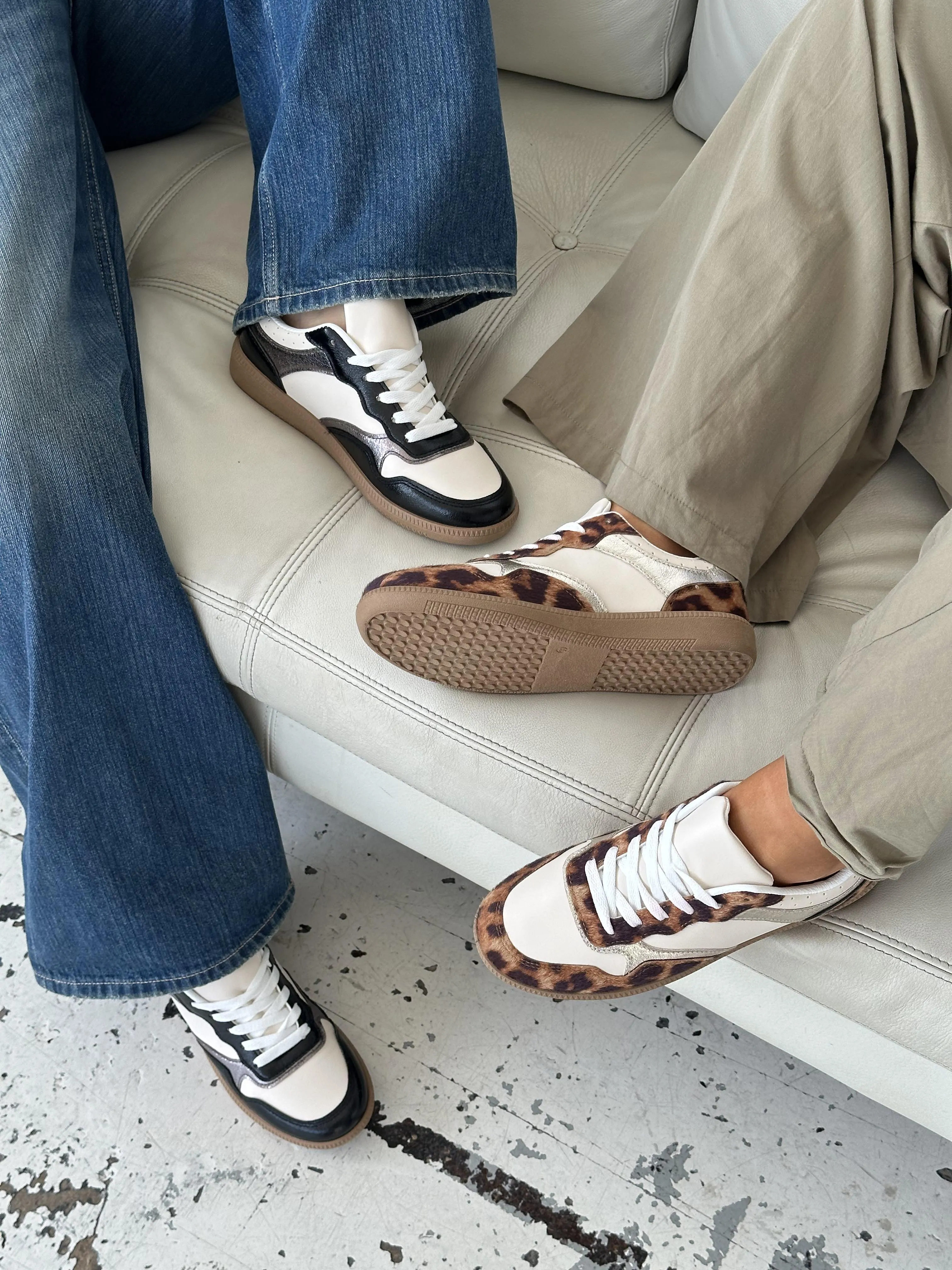 Apia sneakers with pattern - Black/white/grey