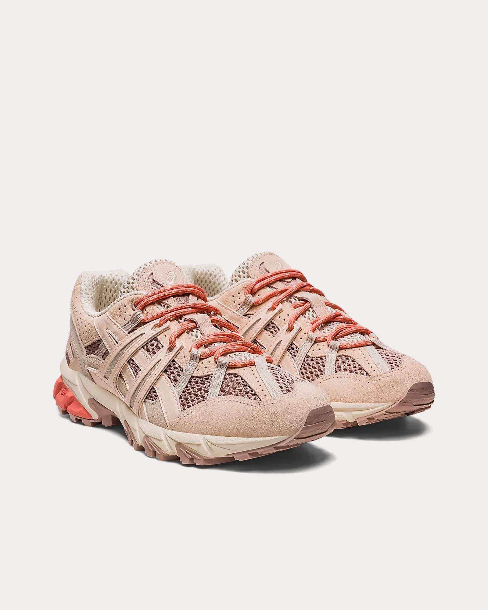 Gel-Sonoma 15-50 White Peach / Fawn Low Top Sneakers