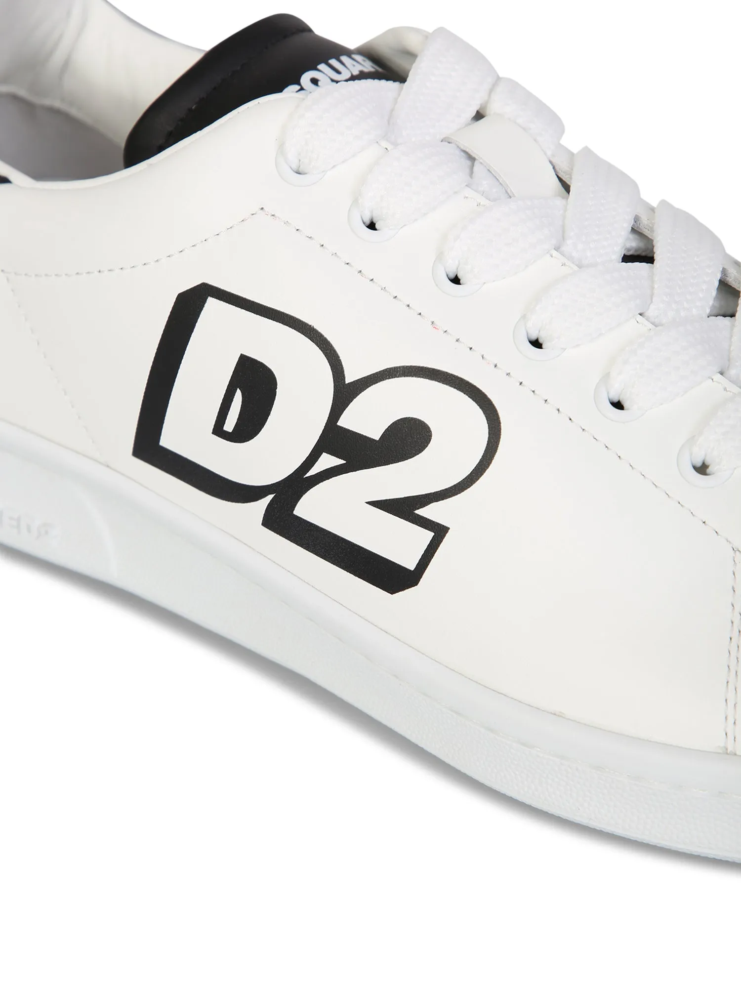 Low lace-up sneakers with logo