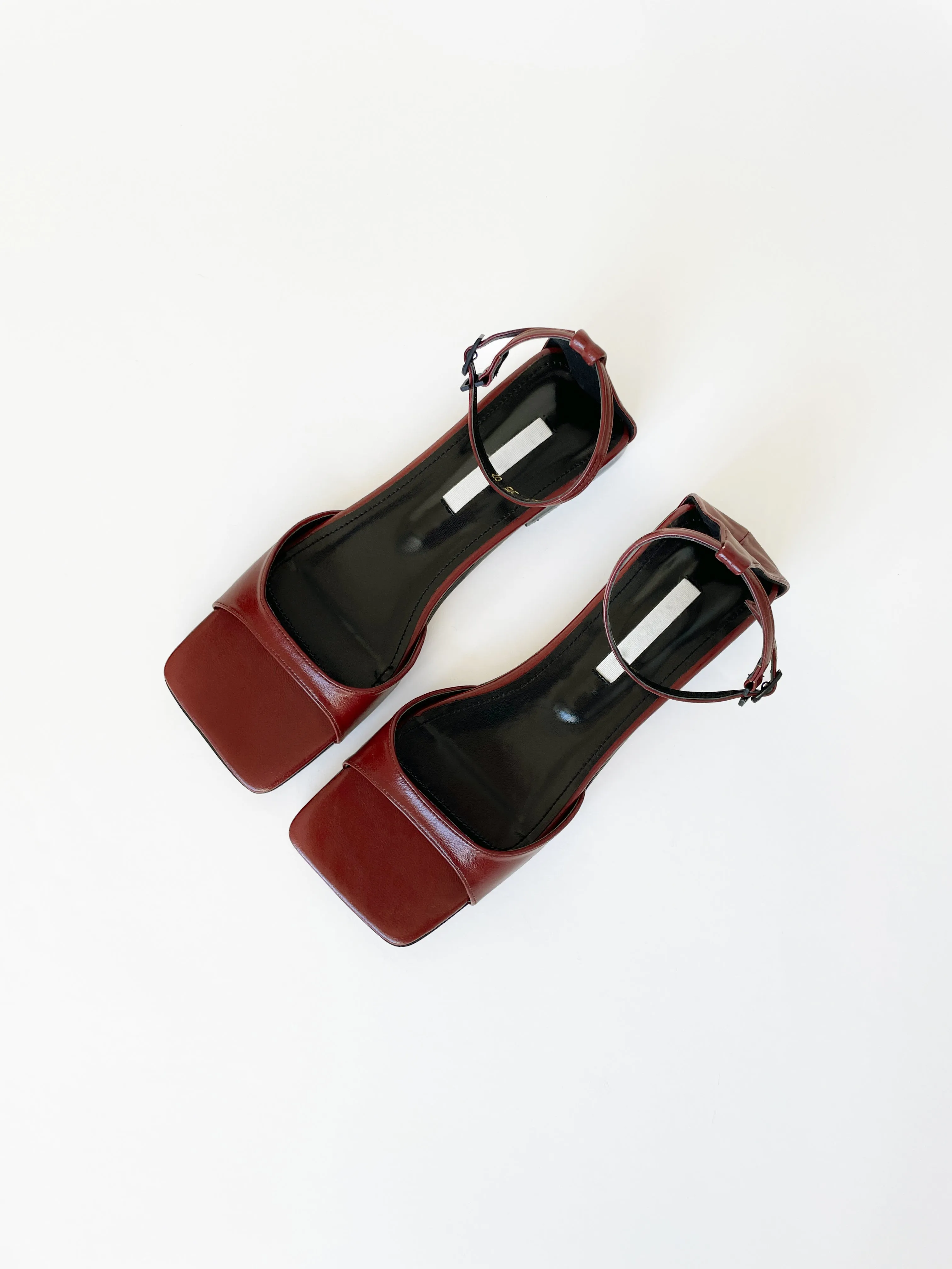 Minimal Ankle Strap Flat Sandals